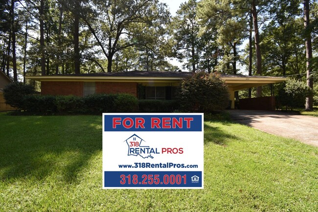 Spacious 3 Bed 2 Bath - Spacious 3 Bed 2 Bath House