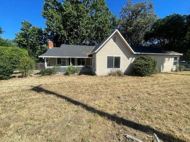 Photo - 3bd 1ba