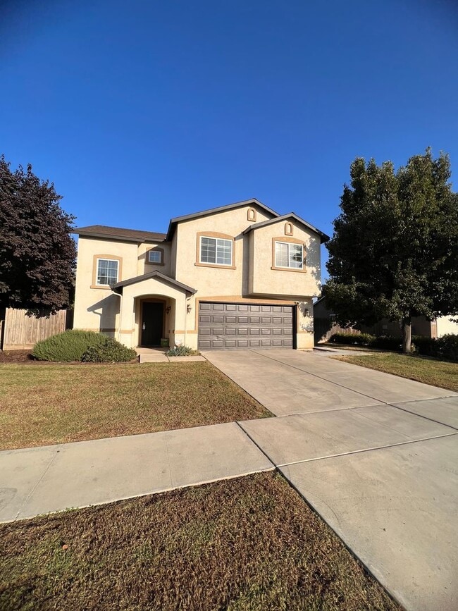 Photo - 2956 Sauvignon St