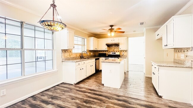 Photo - 1114 Knoll Crest Ct