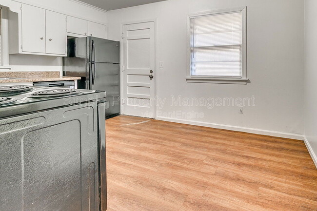 Photo - 1307 NW 81st St