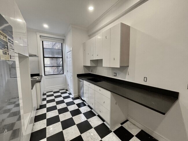 Photo - 270 Beacon St Unit 32
