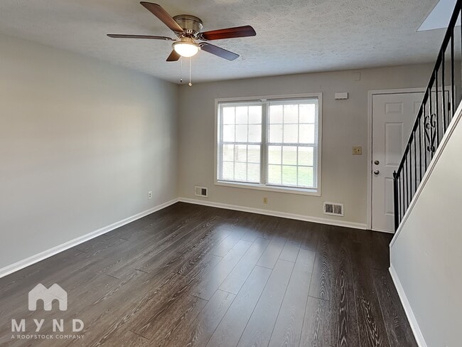 Photo - 808 E Spring St