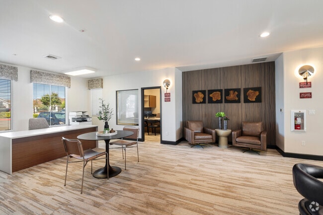Leasing Lobby