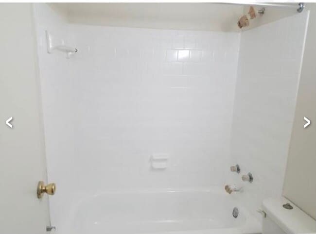 Downstairs Bathroom - 1910 Dutch Village Dr