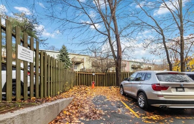 Photo - 5393 Victoria Rd Unit 211