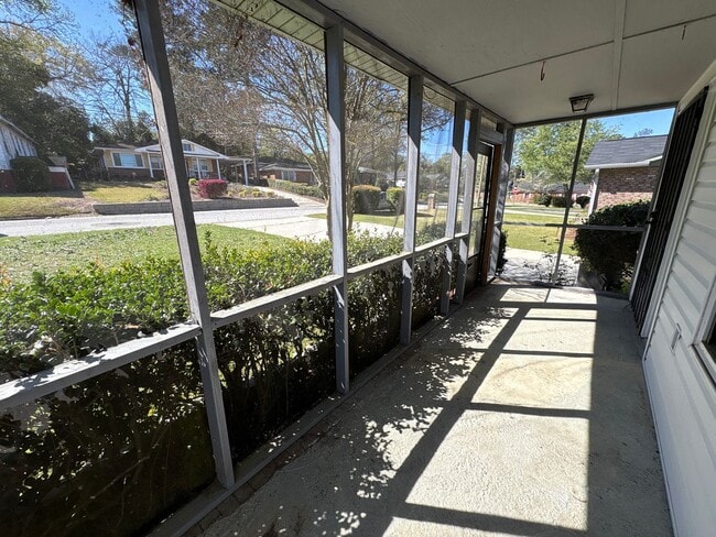 Photo - 2737 Royal St