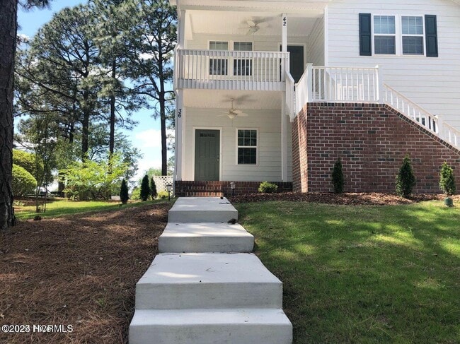 Photo - 32 Knoll Rd