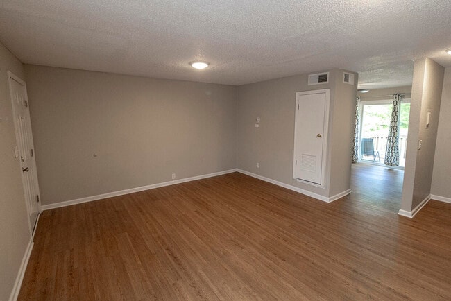 Photo - 105 N Garth Ave Unit 21