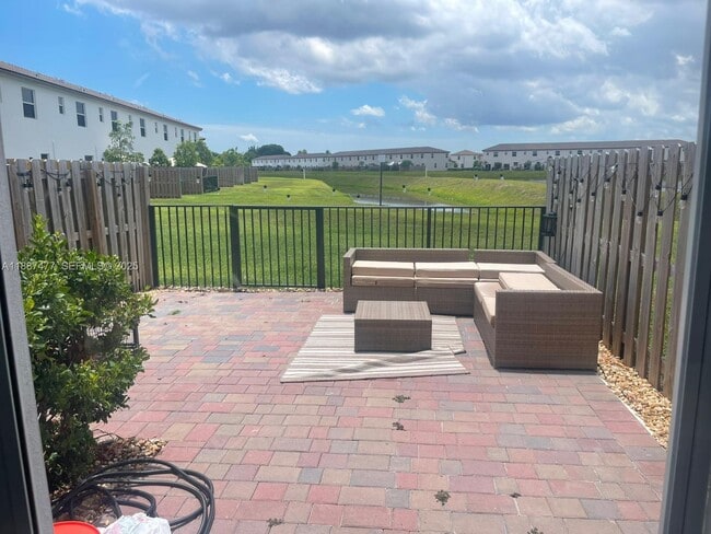 Building Photo - 2328 NW 125 St