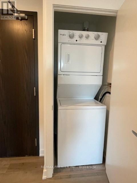 Photo - 56 Lakeside Ter Unit 806