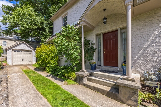 Photo - 531 Glenwood Rd