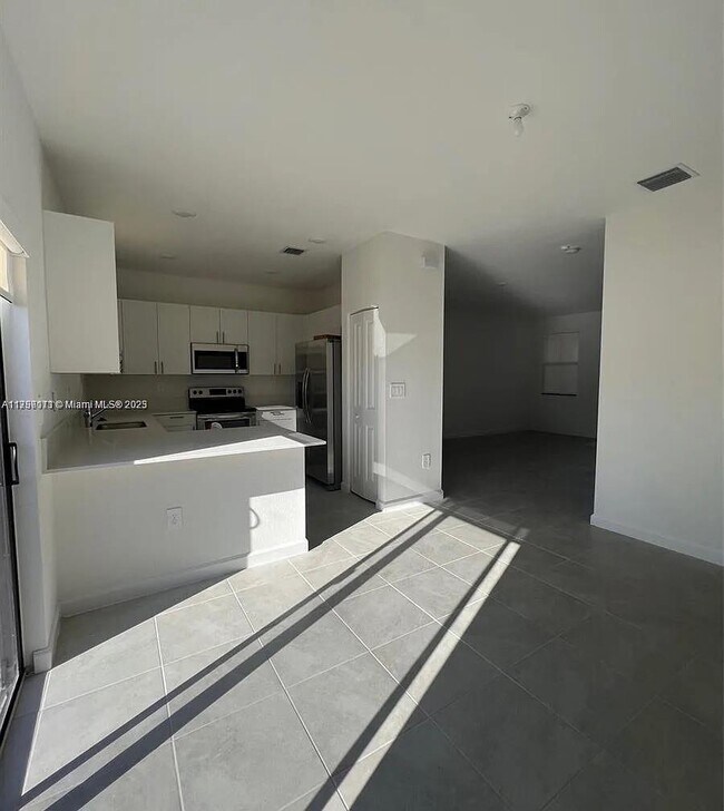 Photo - 24700 SW 119th Pl Unit 0