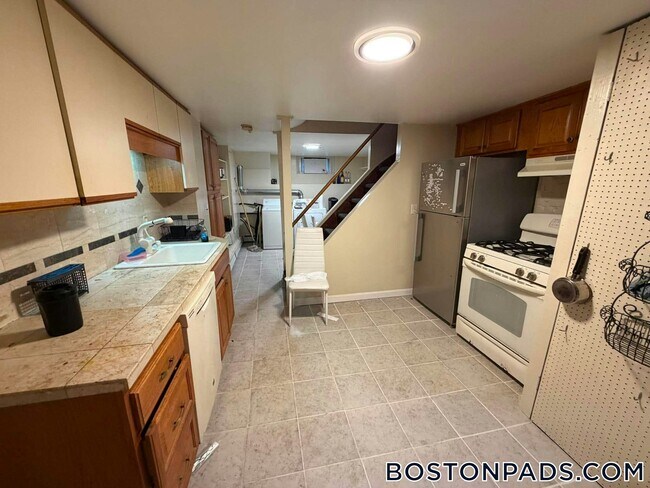 36 Sussex St