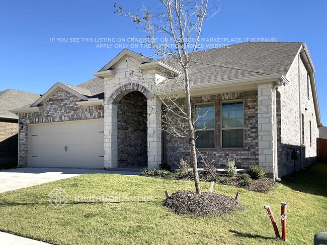Photo - 7412 Alfriston Pl