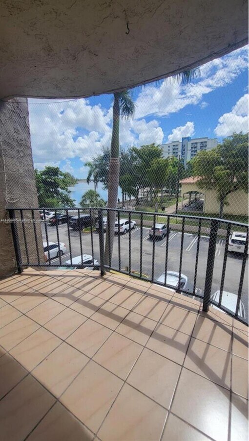 Photo - 5199 NW 7th St Unit 309