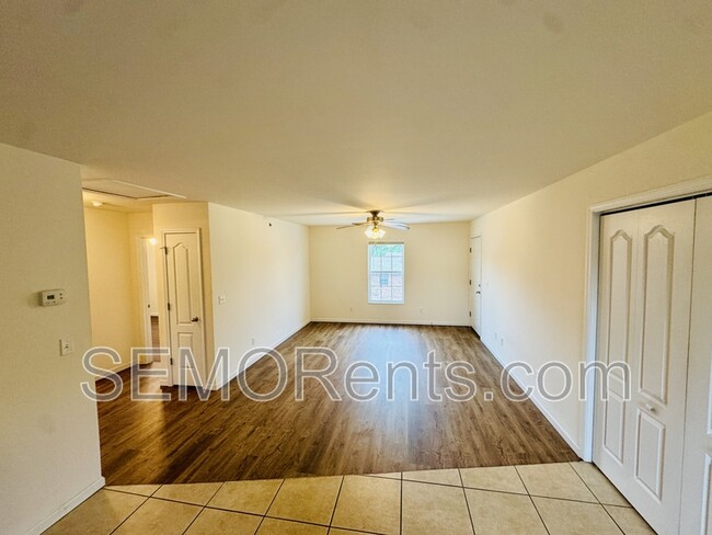 Building Photo - 3 Village Dr Rental