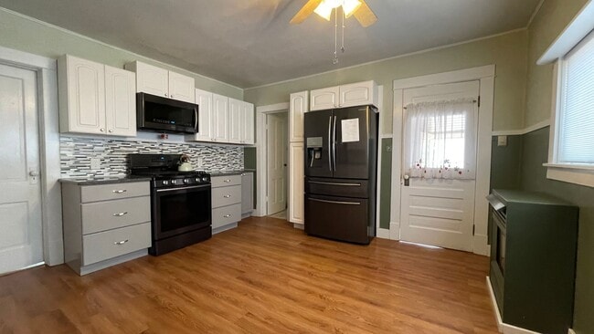 Photo - Quaint House close to the Foothills