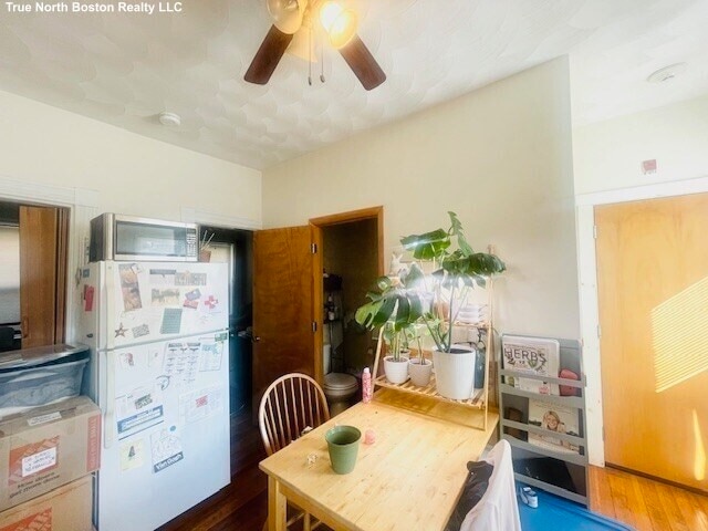 Photo - 206 Hanover St Unit 4