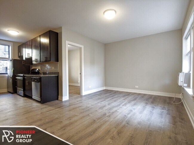 Photo - 709 W Brompton Ave Unit 711-53