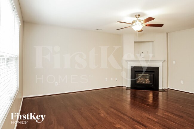 Photo - 500 Martha Ct