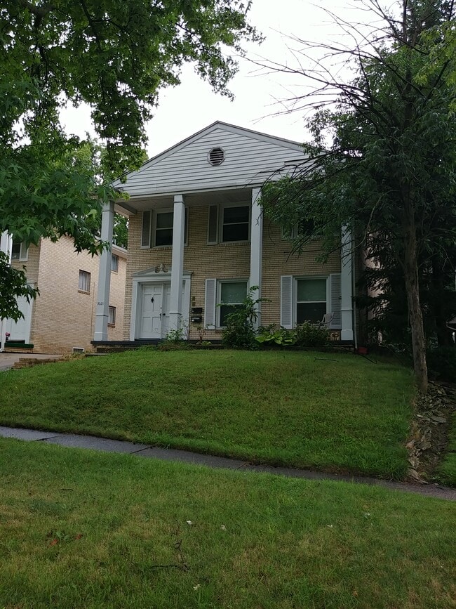 Photo - 3021 Powhattan Pky Unit Lower