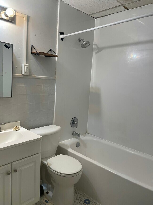 Photo - 1509 W Main St