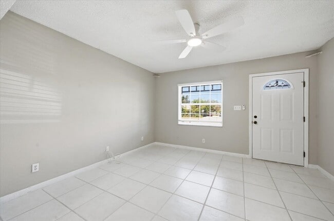 Photo - 2810 62nd Ave N