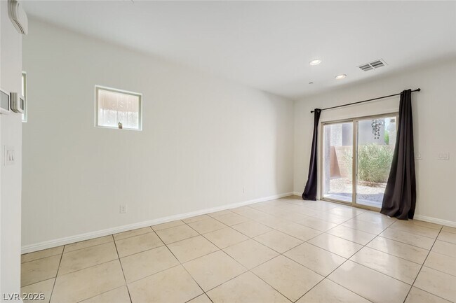 1116 Bobby Basin Ave