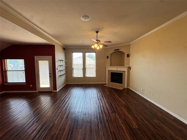 9909 Fressia Ln