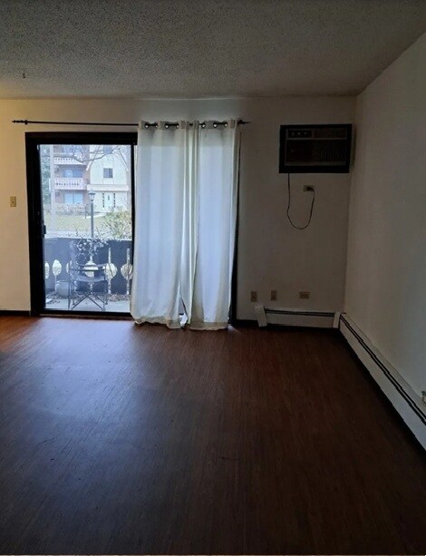 Photo - 13 Timber Ln Unit Vernon Hills Condo