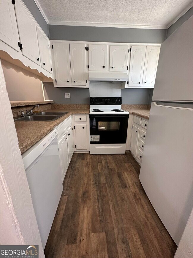 Photo - 2843 Lumpkin Rd