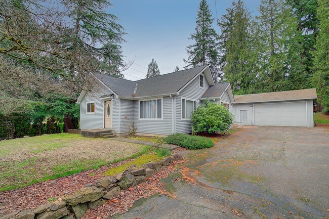 Building Photo - 2bd/1.5ba Redmond Home