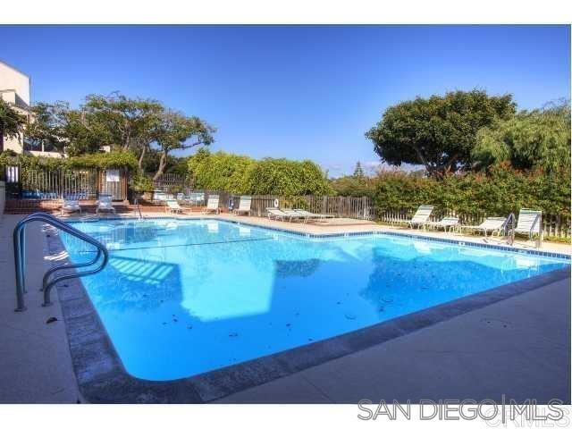 Photo - 579 S Sierra Ave