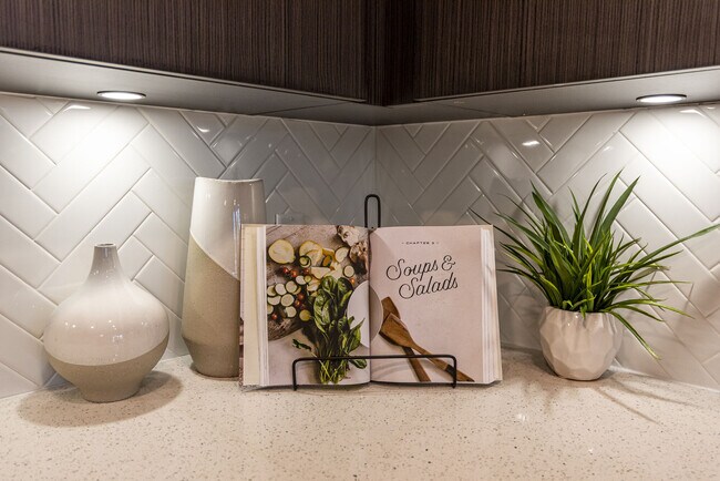 Photo - Alta Longwood