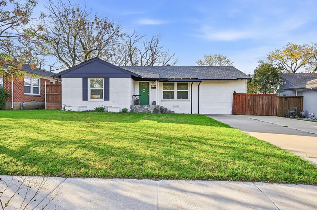 Building Photo - Charming 3/2/2 in Midway Hollow Coming Soon