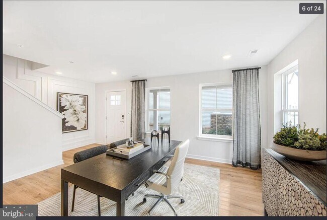 Photo - 32 Anderson Dr