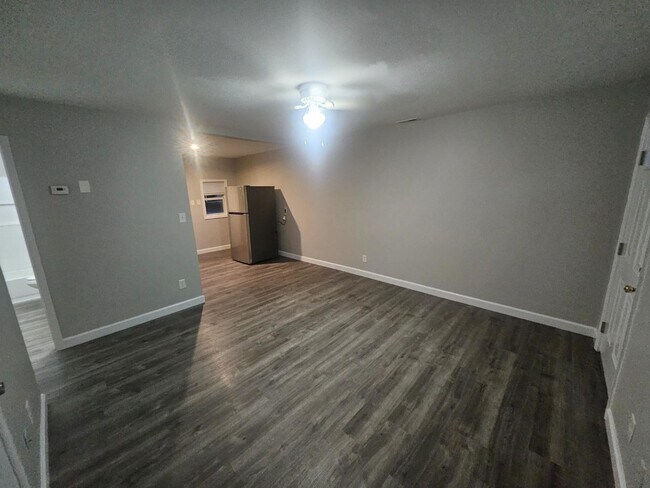 Photo - 1307 Shell Rd