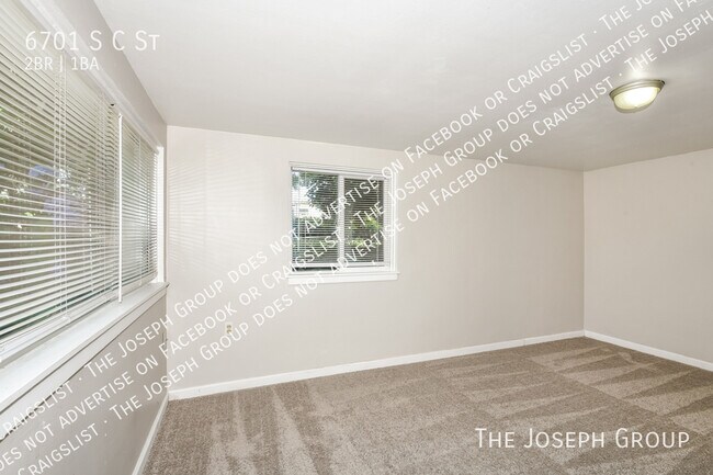 Photo - 6701 S C St