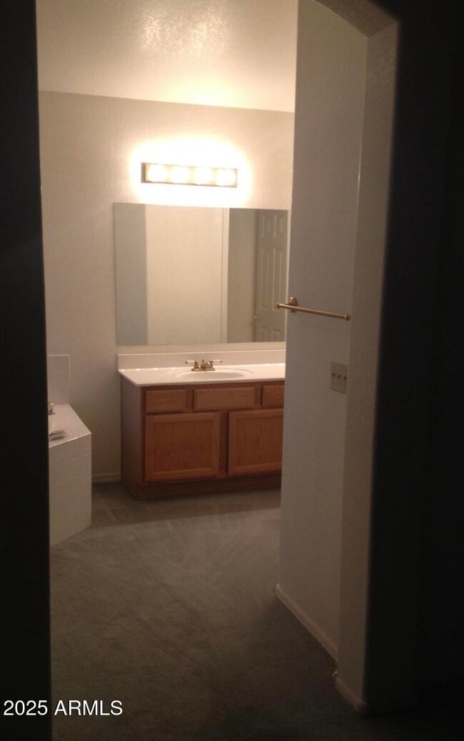 Photo - 3207 E Marconi Ave