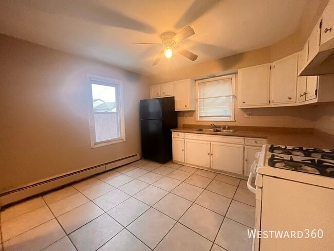 Photo - 1622 N 40th Ave Unit 1