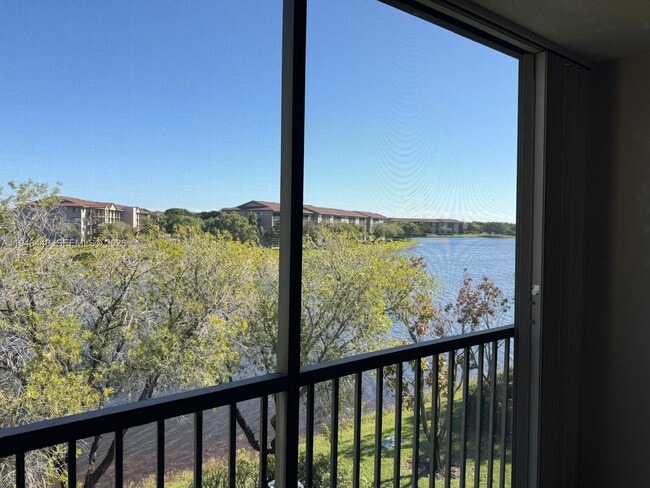 Photo - 1201 SW 141st Ave Unit 304J