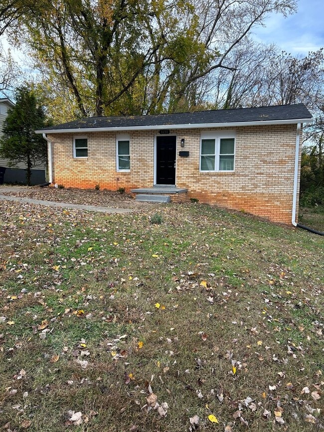 Photo - 1651 22nd St