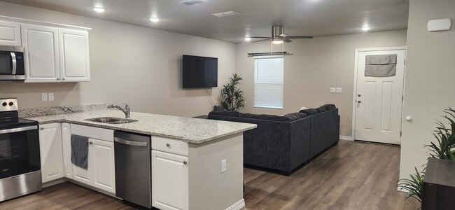 Photo - 2365 Marlene Blvd Unidad B