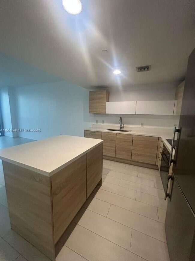 Photo - 16385 Biscayne Blvd Unit 2517