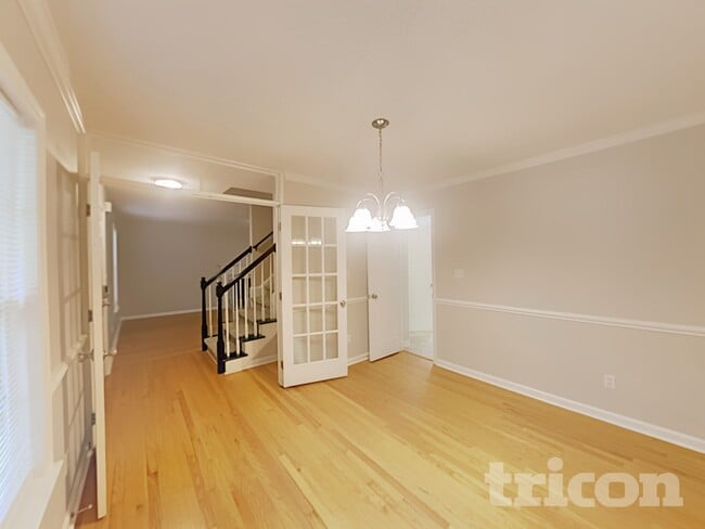 Photo - 120 Hocutt Dr