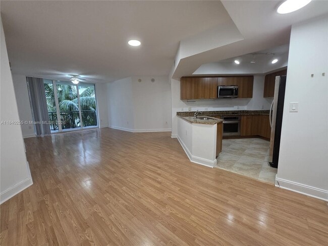 Building Photo - 510 NW 84th Ave Unit 414