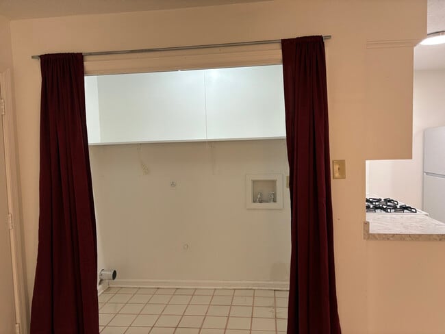 Photo - 232 Hilda St