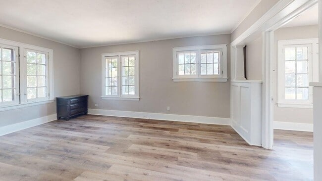 Photo - 294 Madison Ave Unidad 294 Madison - 2nd Fl