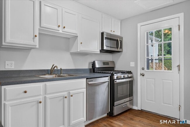 Photo - 6 Carolina Dr Unit 6